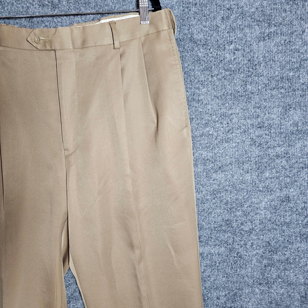 Jos A Bank Leadbetter Golf Pants Mens 36x32 Tan Pleated Cuffed Khaki Trousers - Picture 8 of 13